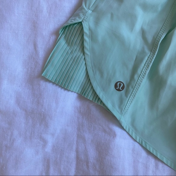 LULULEMON // Pleat to Street Short | Sea Mist - Picture 8 of 10